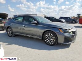 Nissan Altima 2023 2