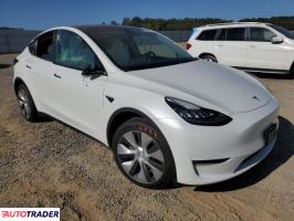 Tesla Model Y 2022 Tesla Model Y 2022