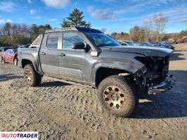 Toyota Tacoma 2025 2