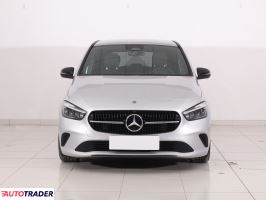 Mercedes B-klasa 2023 1.3 160 KM
