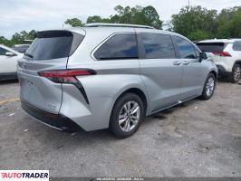 Toyota Sienna 2022 2
