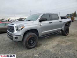 Toyota Tundra 2021 5