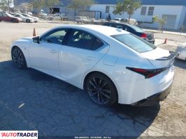 Lexus IS 2022 3