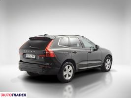 Volvo XC60 2023 2.0 197 KM