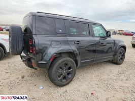 Land Rover Defender 2022 3