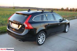 Volvo V60 2017 2.0 190 KM Volvo V60 2017 2.0 190 KM