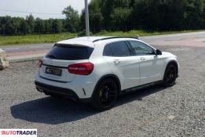 Mercedes GLA 2016 2.0 381 KM Mercedes GLA 2016 2.0 381 KM