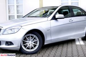 Mercedes C-klasa 2010 1.8 156 KM