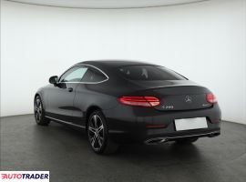 Mercedes C-klasa 2019 1.5 181 KM