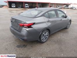 Nissan Versa 2020 1