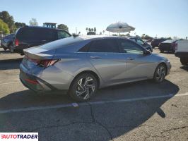 Hyundai Elantra 2025 1