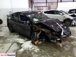Tesla Model Y 2025 Tesla Model Y 2025