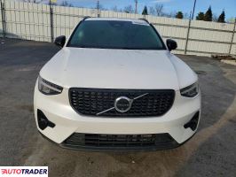 Volvo XC40 2024 2
