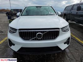 Volvo XC40 2024 2