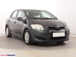Toyota Auris 2008 1.4 88 KM