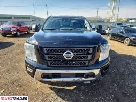 Nissan Titan 2020 5