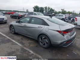 Hyundai Elantra 2025 2