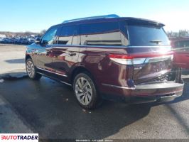Lincoln Navigator 2024 3