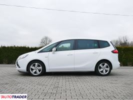 Opel Zafira 2015 1.6 120 KM