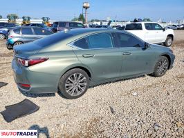 Lexus ES 2021