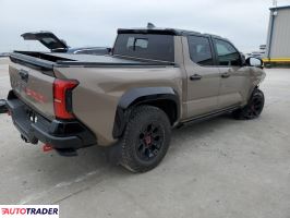 Toyota Tacoma 2025 2