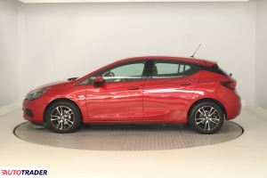 Opel Astra 2019 1.2 128 KM