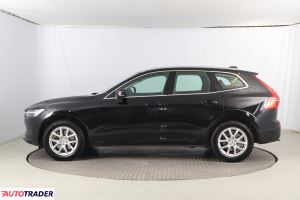 Volvo XC60 2018 2.0 246 KM