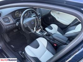 Volvo V40 Cross Country 2016 2.0 190 KM
