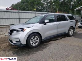 Kia Carnival 2023 3