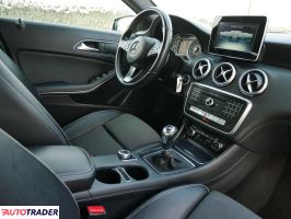 Mercedes A-klasa 2017 1.6 122 KM