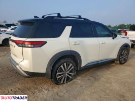 Nissan Pathfinder 2022 3