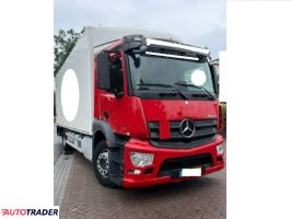 Mercedes 2017