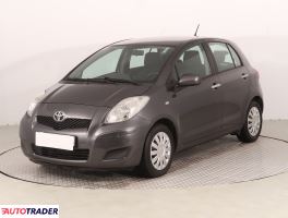 Toyota Yaris 2012 1.0 68 KM