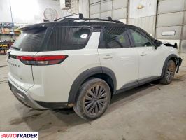 Nissan Pathfinder 2023 3