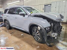 Nissan Pathfinder 2025 3