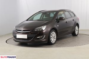 Opel Astra 2013 2.0 162 KM