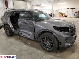 Ford Explorer 2025 3
