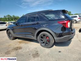 Ford Explorer 2021 3
