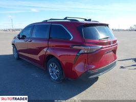 Toyota Sienna 2024 2