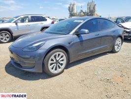 Tesla Model 3 2022