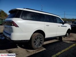 Lincoln Navigator 2025 3