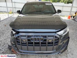 Audi Q7 2022 4