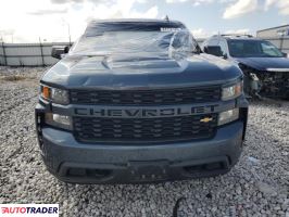 Chevrolet Silverado 2019 4