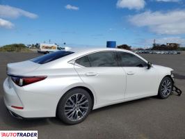 Lexus ES 2019 3