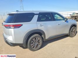 Nissan Pathfinder 2023 3