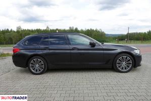 BMW 520 2019 2.0 190 KM