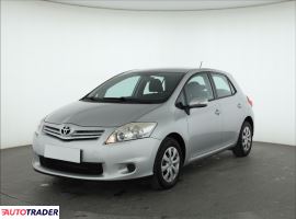 Toyota Auris 2013 1.3 97 KM