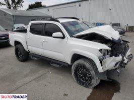 Toyota Tacoma 2019 3