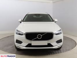 Volvo XC60 2021 2.0 194 KM