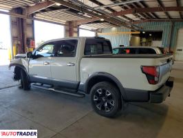 Nissan Titan 2021 5